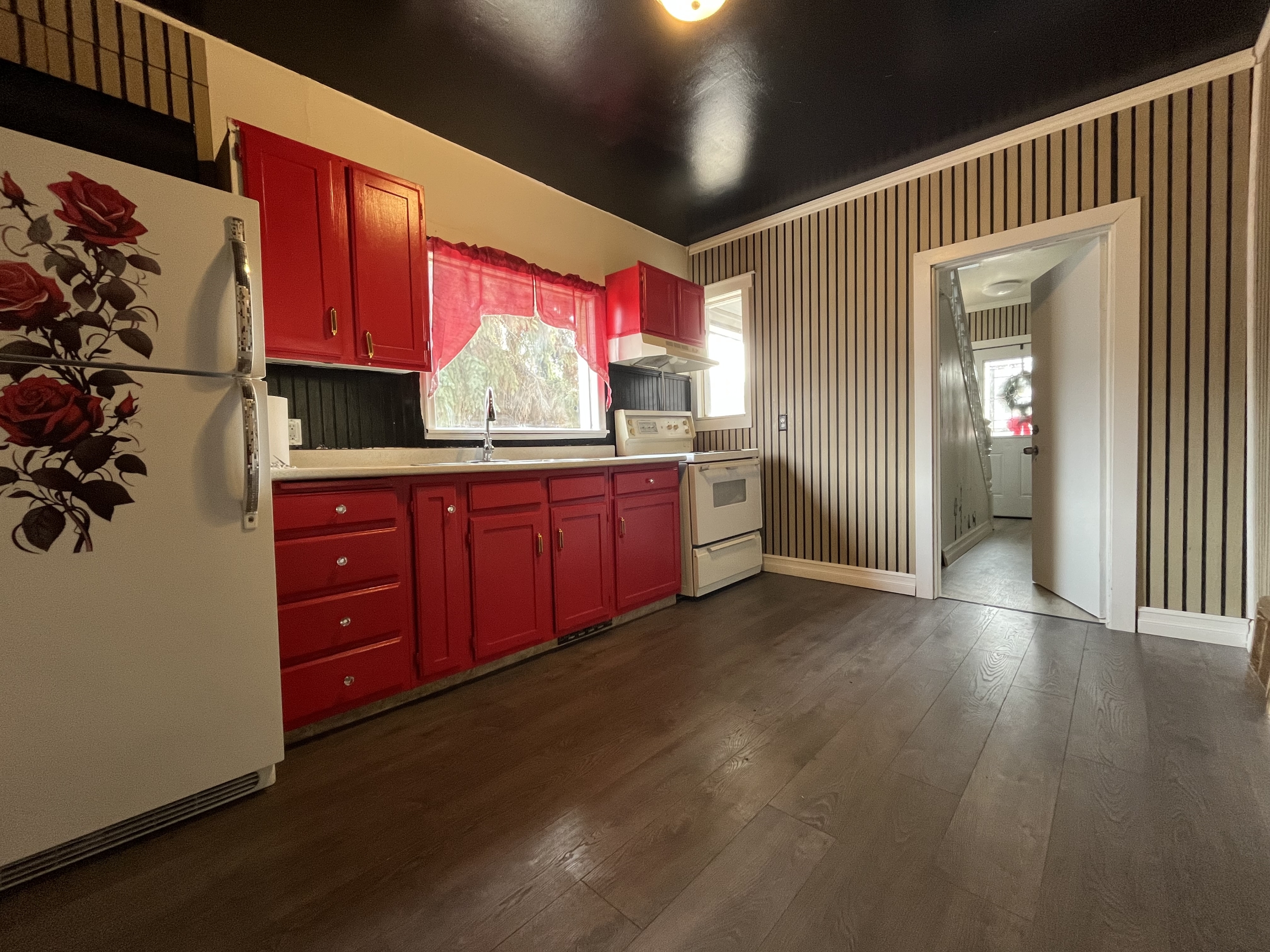326 Fairford Street West - 1